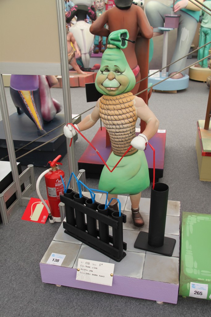 Totfalles: Padre Viñas-Agustín Lara